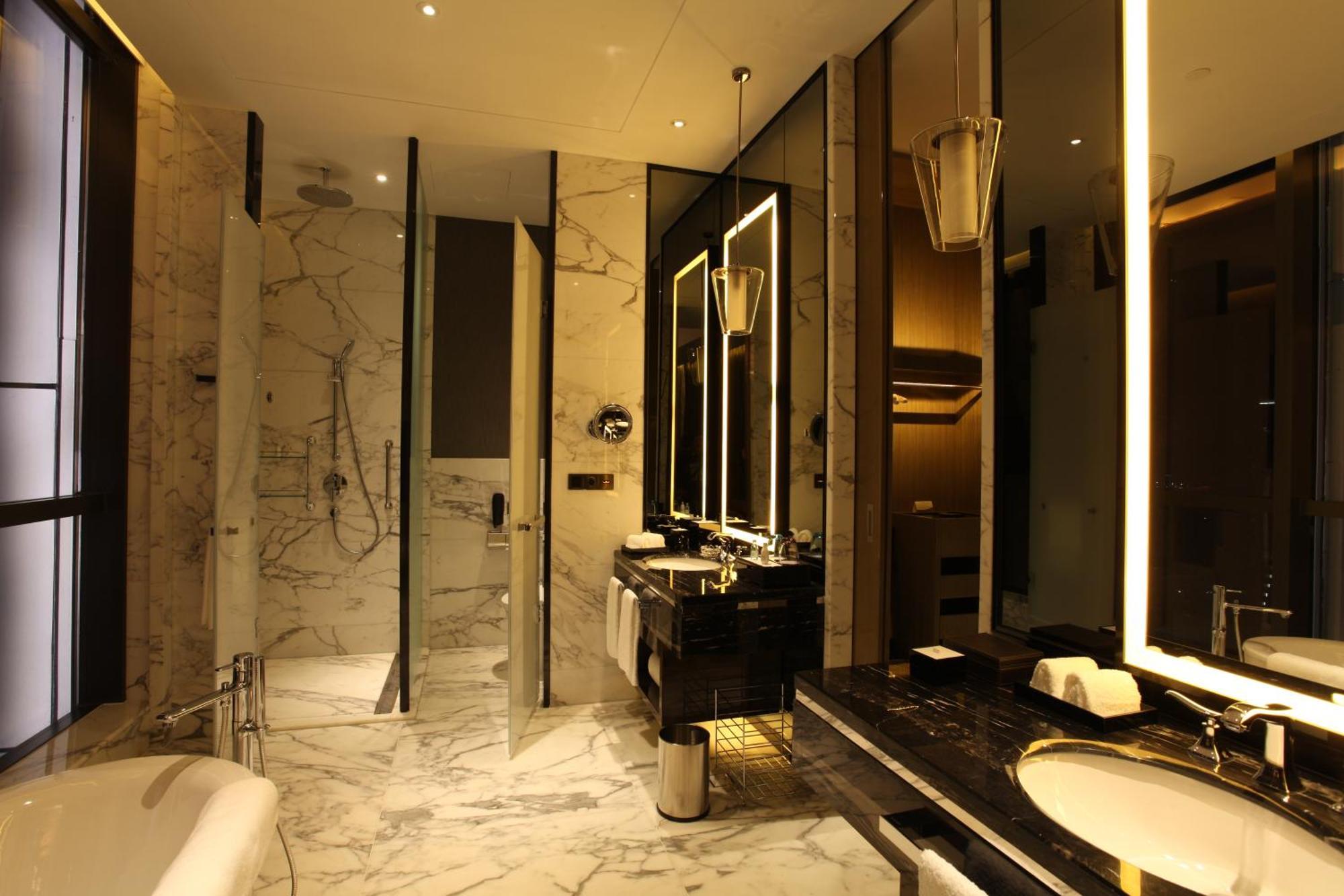 Wanda Realm Jiangmen Hotel Exterior photo