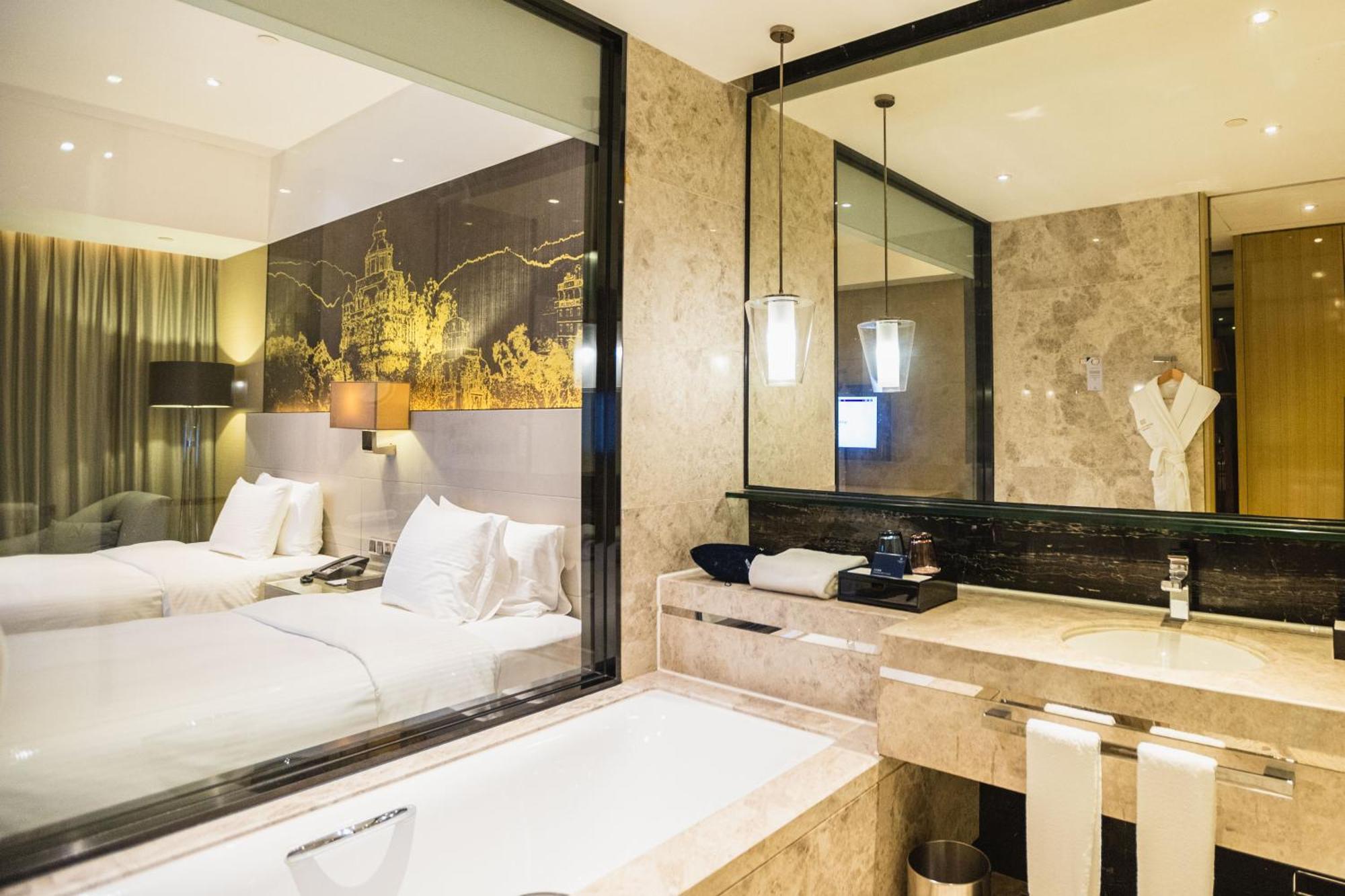 Wanda Realm Jiangmen Hotel Exterior photo