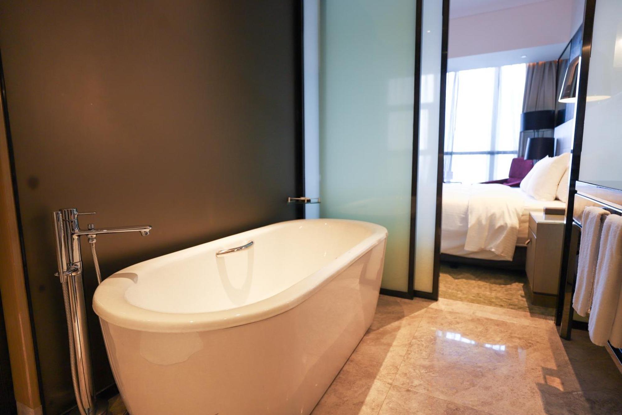 Wanda Realm Jiangmen Hotel Exterior photo